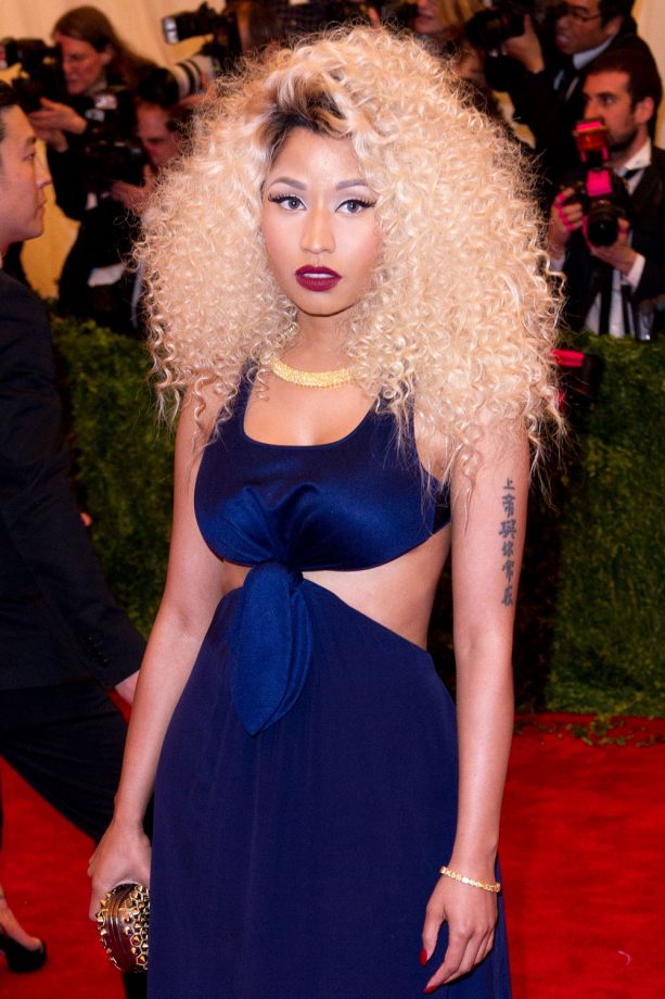 Nicki Minaj Goes Blonde And Wild To The Met Gala In New York, 2013