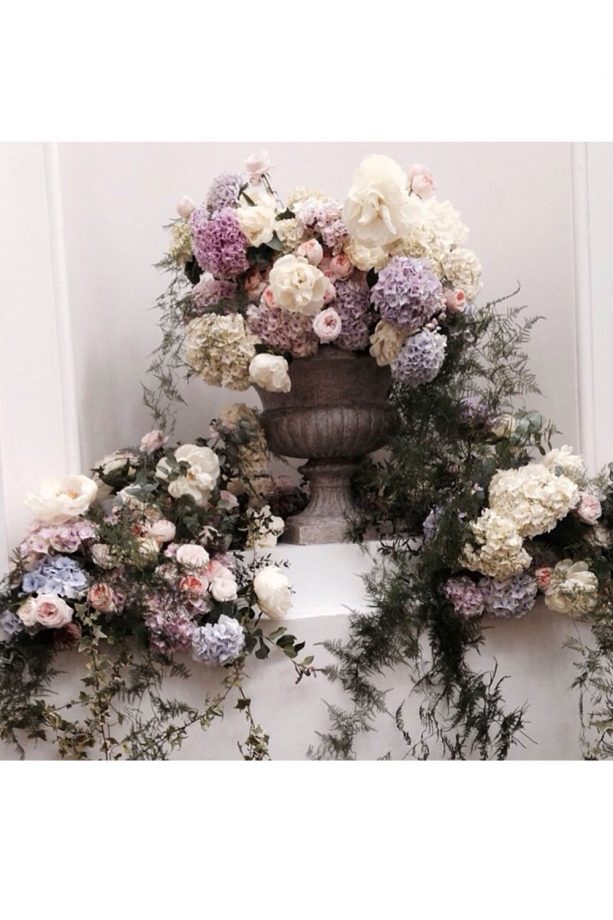 This Grecian Inspired Arrangement Is Beautiful For A Traditional Interior