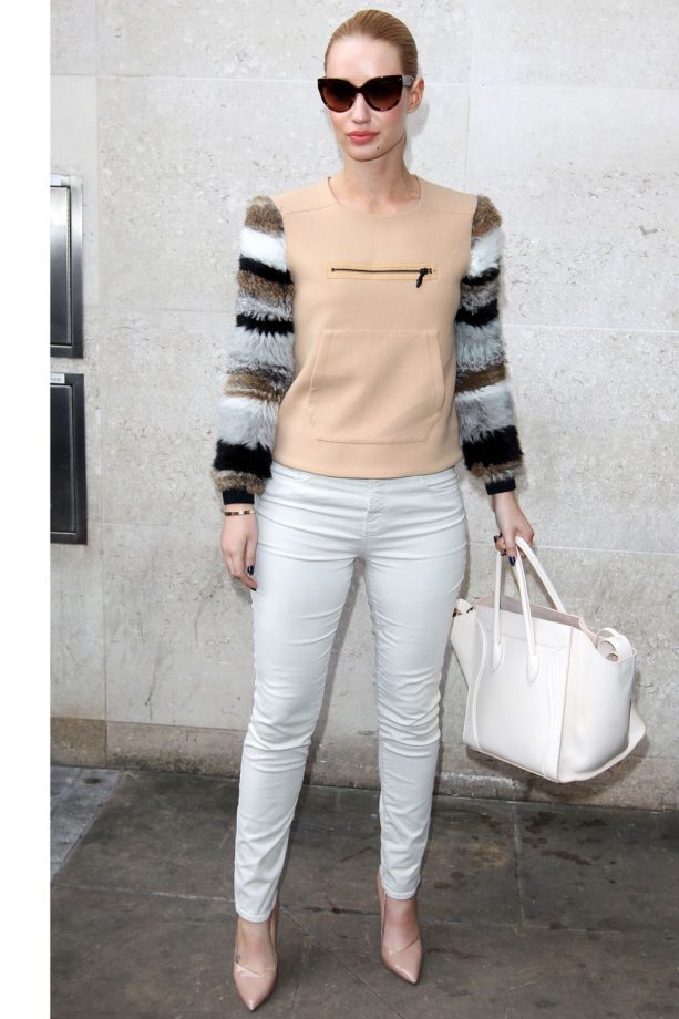Iggy Azaelia Shows Us How Trendy Faux Fur Sleeves Are, In This Opening Ceremony Top, 2014