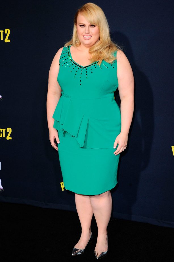Rebel Wilson Wears A Green Diamante Embellished Dress To The LA Premiere of 'Pitch Perfect 2', 2015
