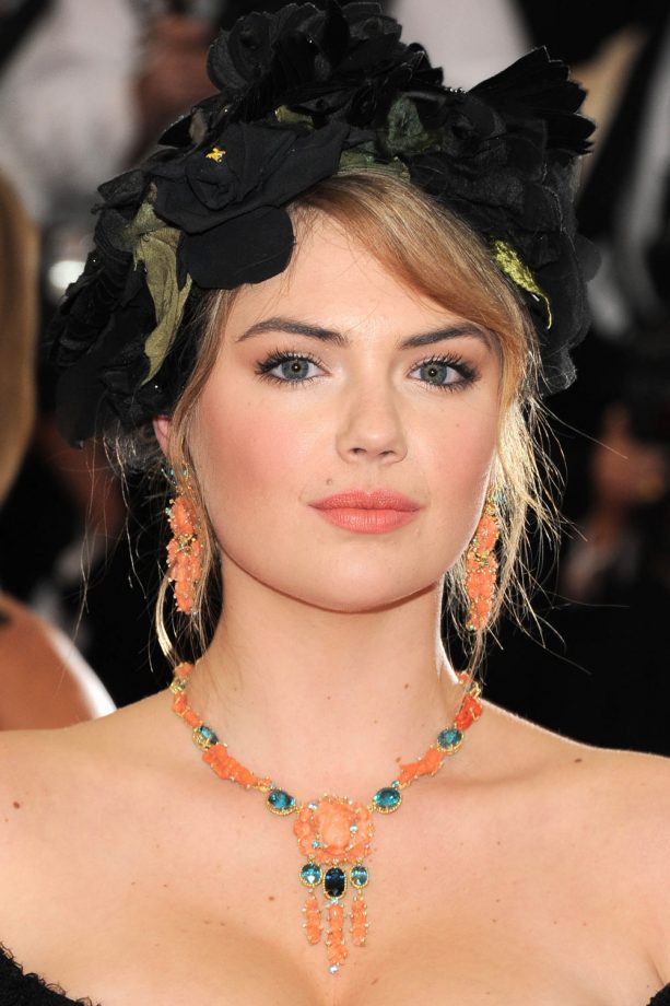 Festival Hairstyle: Kate Upton Amps Up The Accessories, 2014