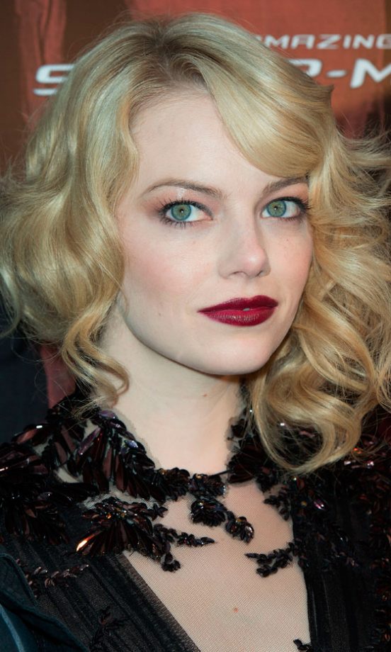 Emma Stone's Hairstyle At The Amazing Spider-Man Premiere - Gorgeous Curls! 2012