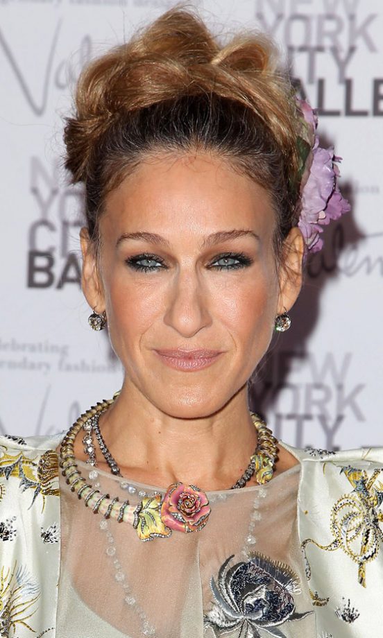 Sarah Jessica Parker Updates her Updo Hairstyle With A Floral Accessory, 2012