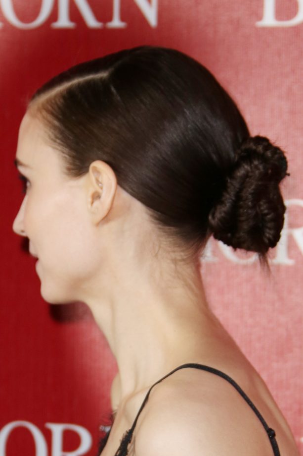 Rooney Mara Sports A Fishtail Bun At The Palm Springs International Film Festival Gala