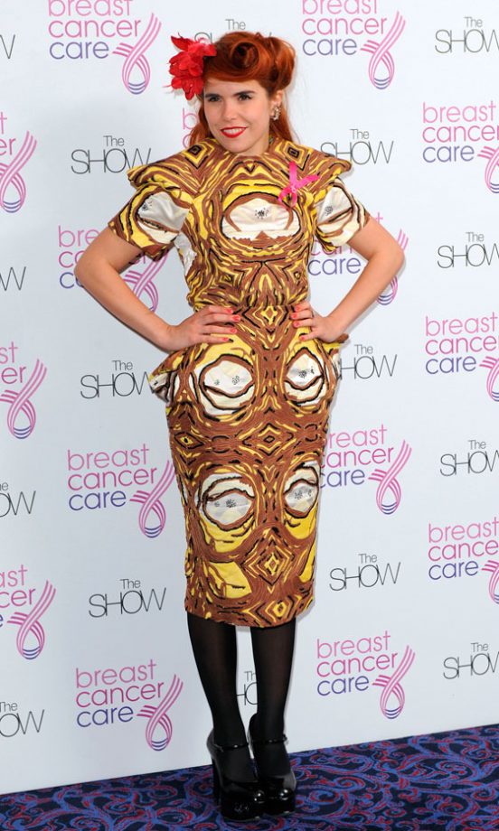 Paloma Faith Wears A Printed Figure Hugging Dress To The Breast Cancer Care Fashion Show, October 2009