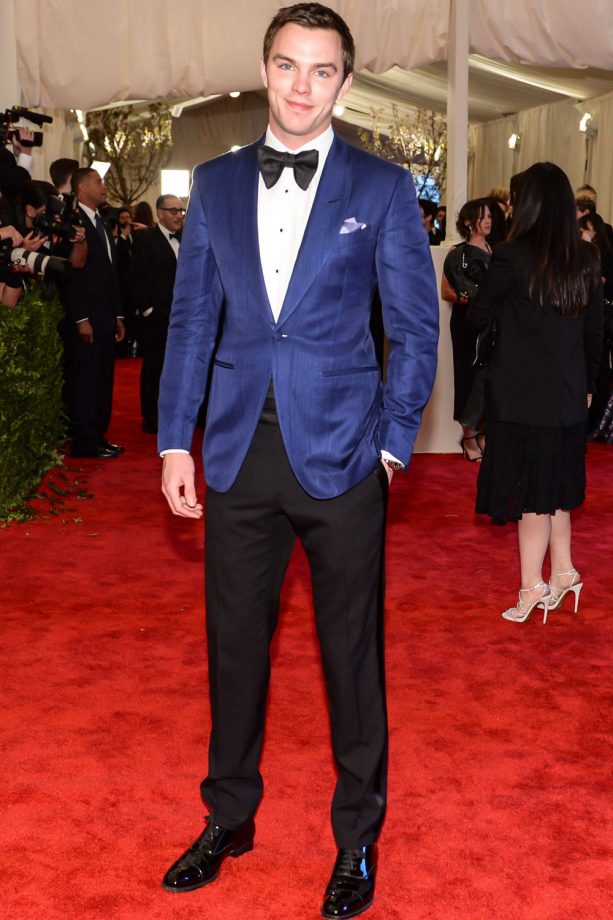 Nicholas Hoult Making A Bold Statement In His Blue Tom Ford Blazer At The Met Gala, 2013