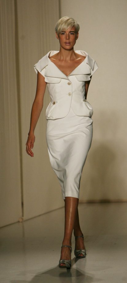 Agyness Dean At Donna Karen Catwalk Show, 2007