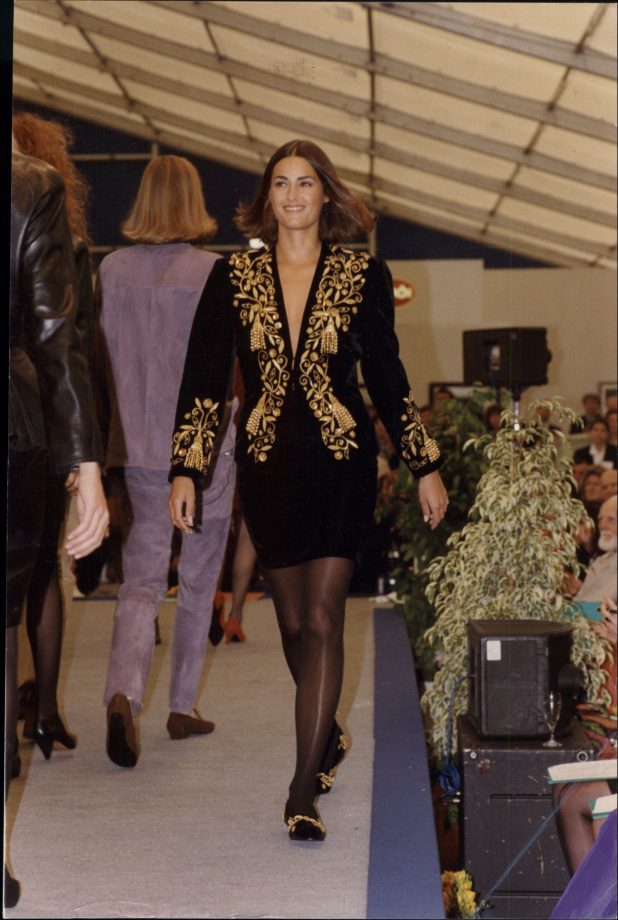 Yasmin Le Bon At A Donna Karan Fashion Show