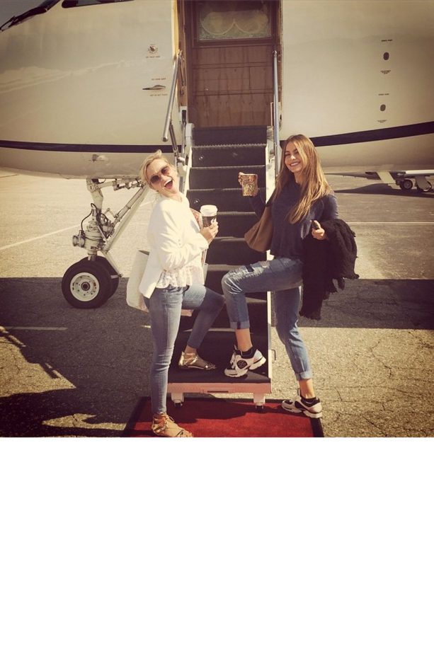 Reese Witherspoon And Sofia Vergara Are Best Flying Buddies Whilst Promoting 'Hot Pursuit' Film, 2015