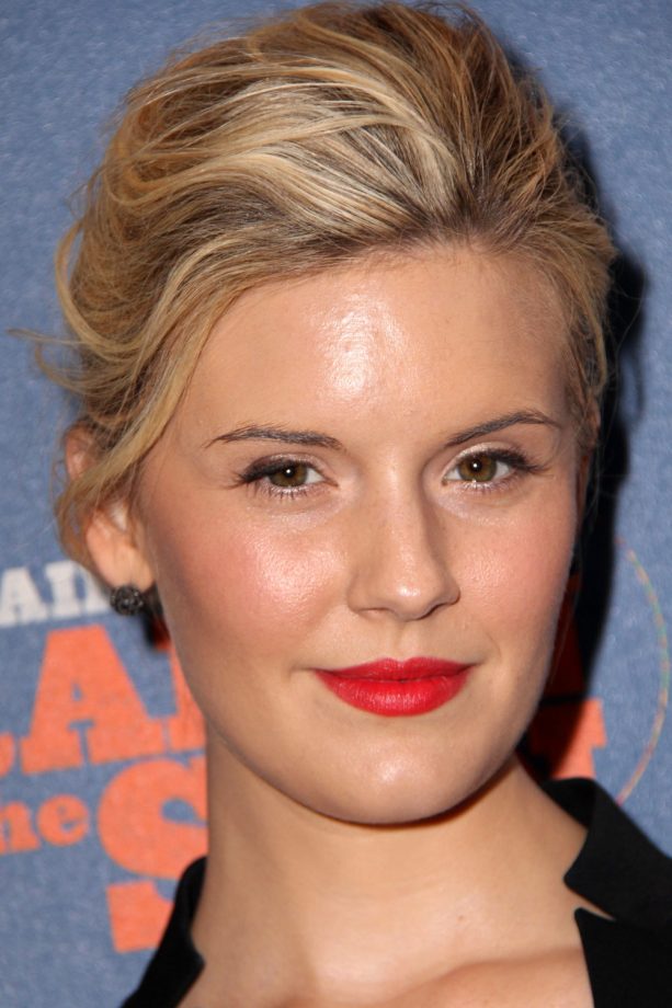 Maggie Grace Pulls Her Blonde Tresses Back For The 'A Raisin In The Sun' Opening Night, 2014