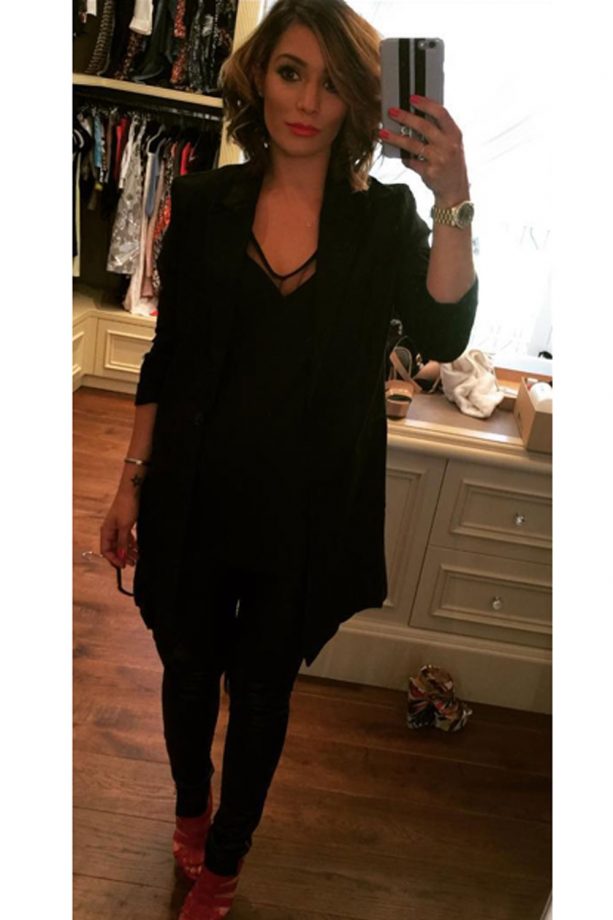 Frankie Bridge Works A Foxy Black And Red Ensemble, 2015