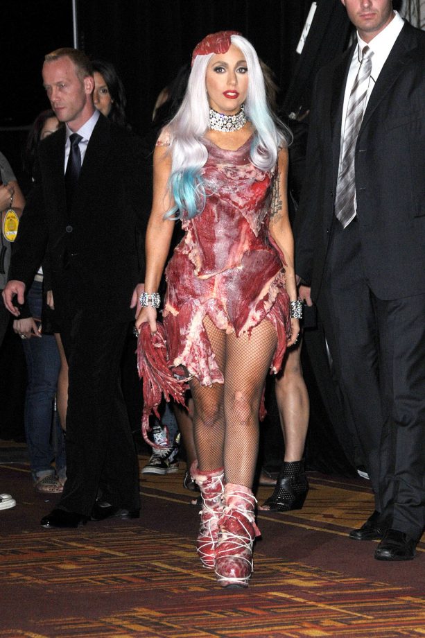 Lady Gaga And That Meat Dress Arrive At The MTV Awards, 2010
