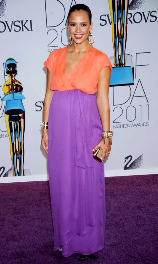 Jessica Alba Pregnant, June 2011