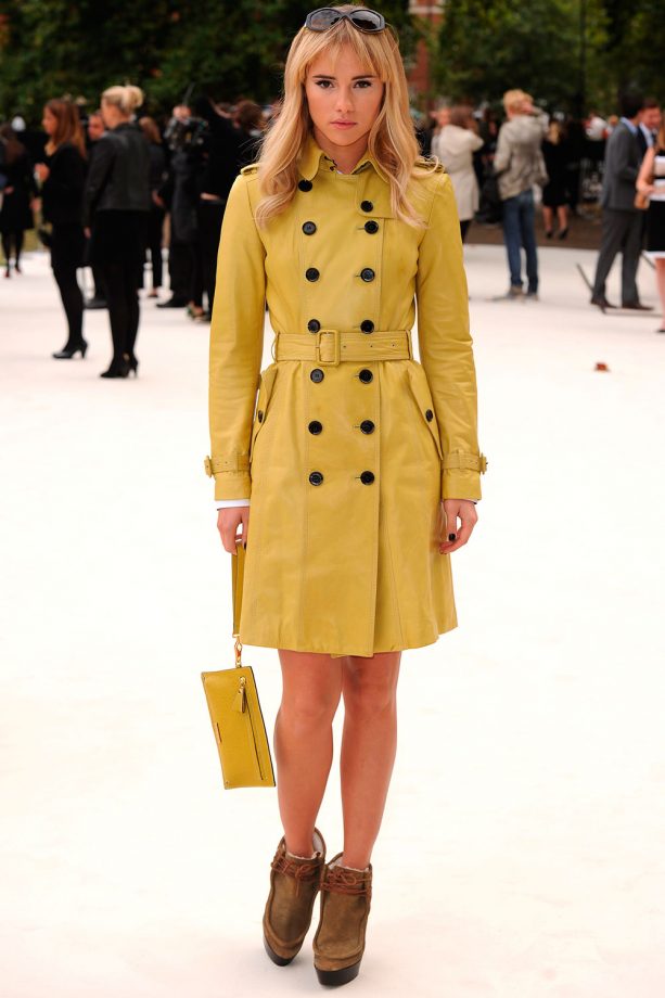 Suki Waterhouse Rocks A Yellow Burberry Trench Coat During London Fashion Week, 2012
