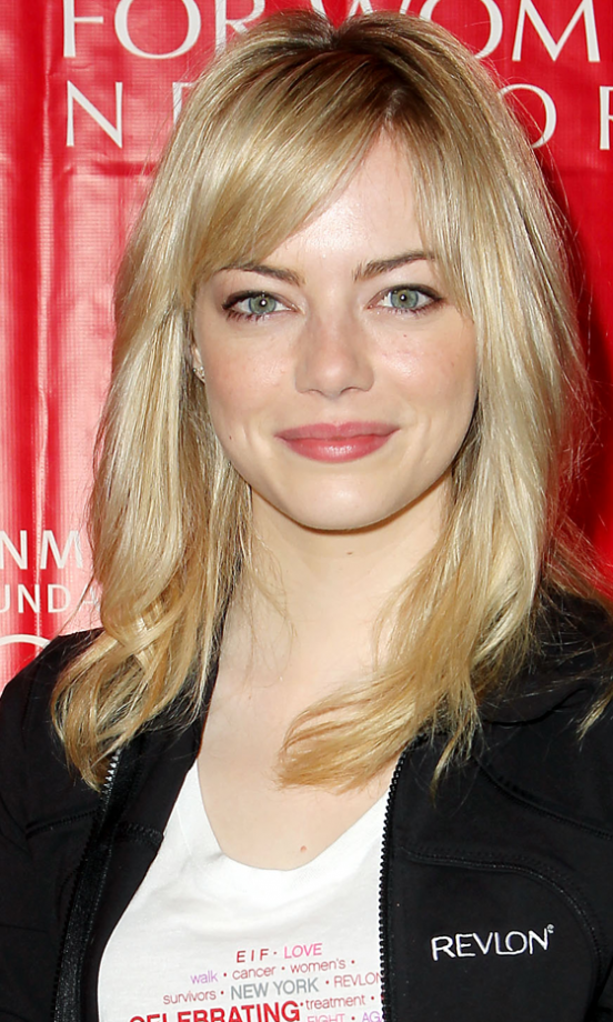 Emma Stone Experiements With A Blonde 'Do, 2013