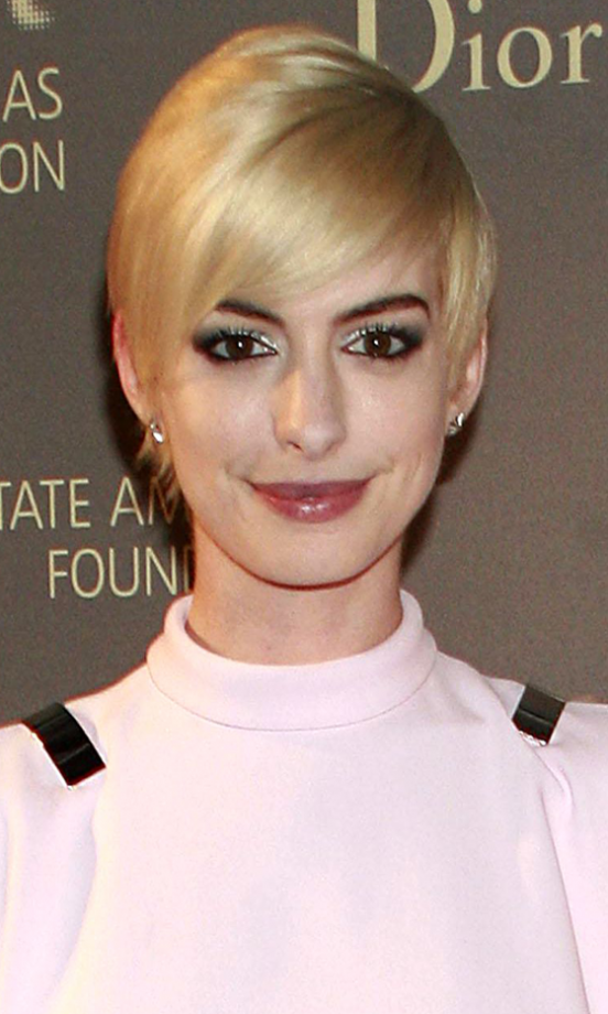 Anne Hathaway Looks Dramatic With Her Blonde Crop, 2013