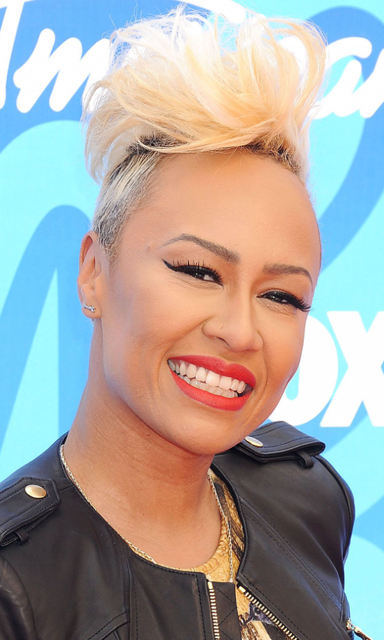 Emeli Sande Showing Off Her Blonde Quiff, 2013