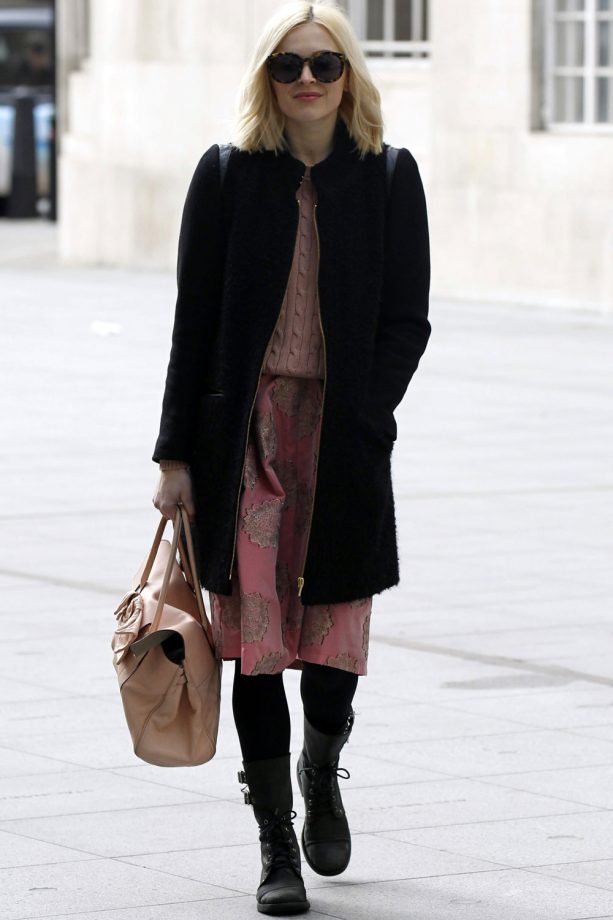 Fearne Cotton At The BBC Radio 1 London Studios, 2014