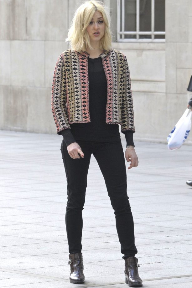 Fearne Cotton At The BBC Radio 1 London Studios, 2014