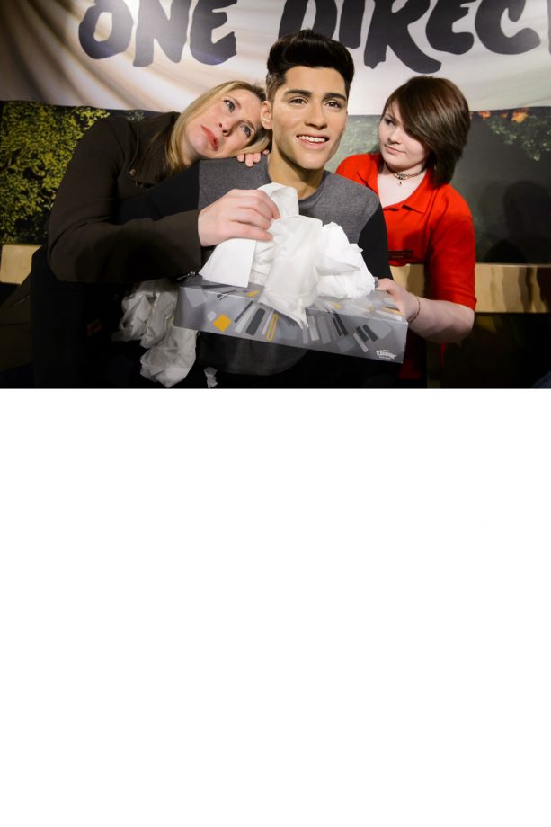 Zayn Malik Is Comforted By His Fans After His Split With Perrie Edwards In London, 2015