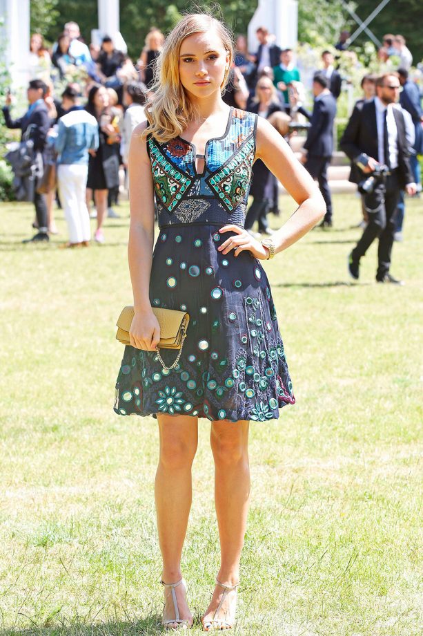 Suki Waterhouse Goes For A Tribal Look In A Burberry Embroidered Dress At The Burberry Prorsum Fashion Show In London, 2015