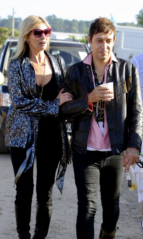 Kate Moss And Jamie Hince Double Up On Drinks At Glastonbury, 2013