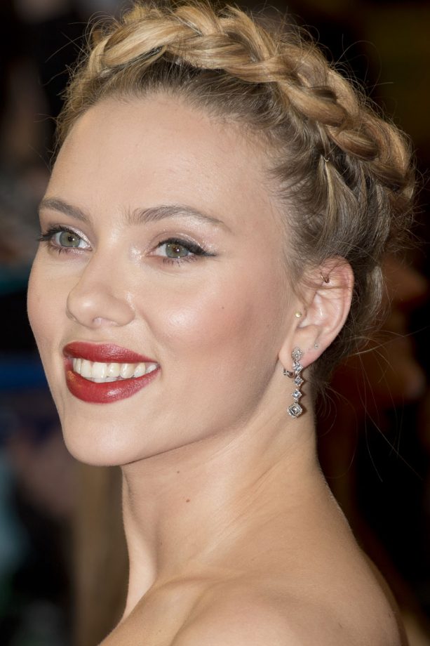 Scarlett Johansson Wows With A Halo Plaited Hairstyle At 'The Avengers' Premiere, 2012