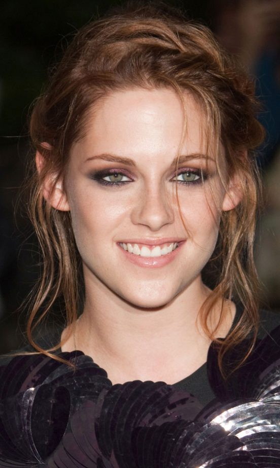 Kristen Stewart Looked Glam With A Plaited Hairstyle At The New York Film Screening Of 'Twilight Saga: Eclipse'