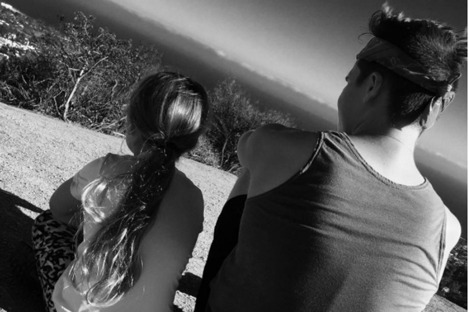 Brooklyn And Sister Harper Hiking In LA, 2015