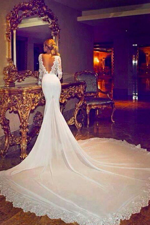 Could This Be Jennifer Aniston In Her Wedding Dress?