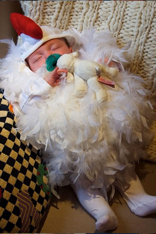 Funnyman Jimmy Fallon's Daughter Winnie Dressed Up As A Chicken - We Know. It's Too Much