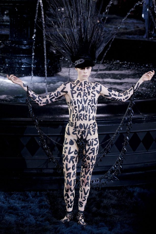 Edie Campbell Closes Marc Jacobs Final Louis Vuitton SS14 Show, 2013