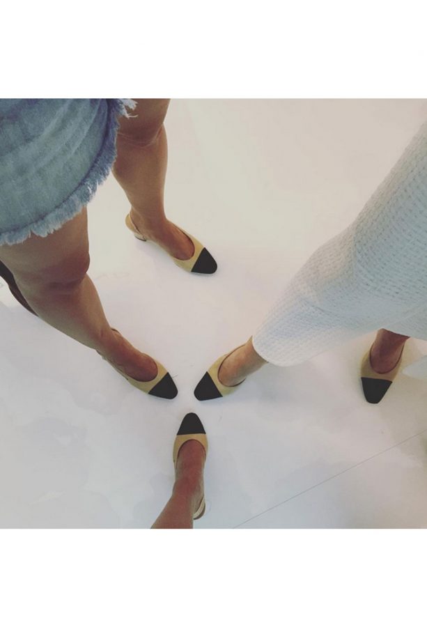 Leandra Medine Matched More Than One Of Her Pals' Chanel Pumps