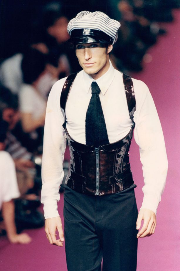Karl Lagerfeld Designs A Corset For Men During Fashion Week, 1994