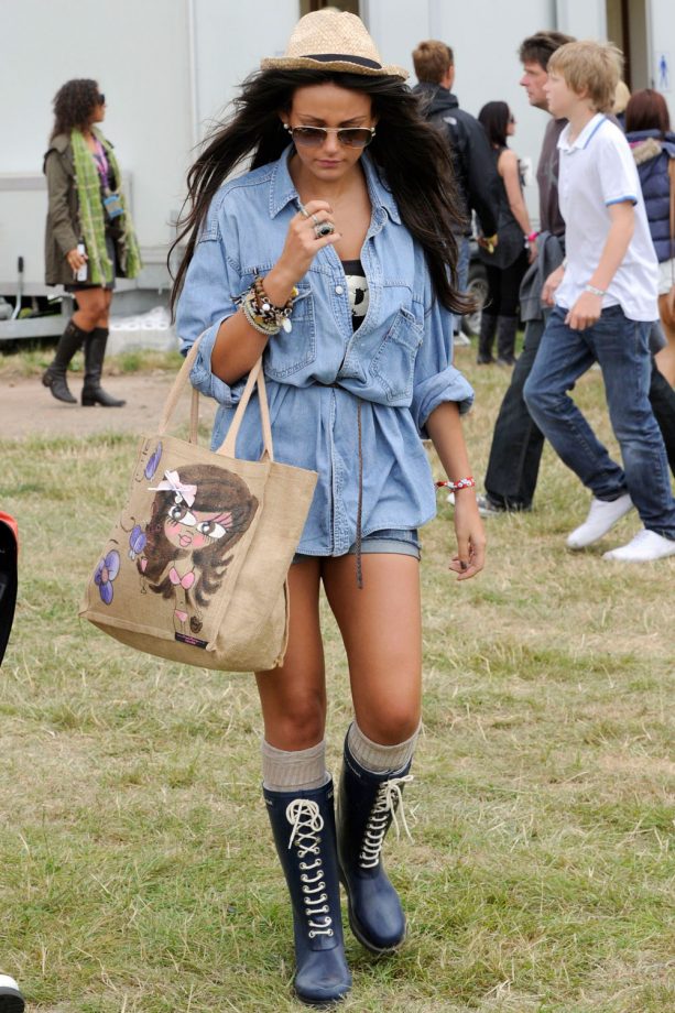 Michelle Keegan Rocks The Festival Look In An Oversized Denim Shirt And Wellies At V Festival, 2011