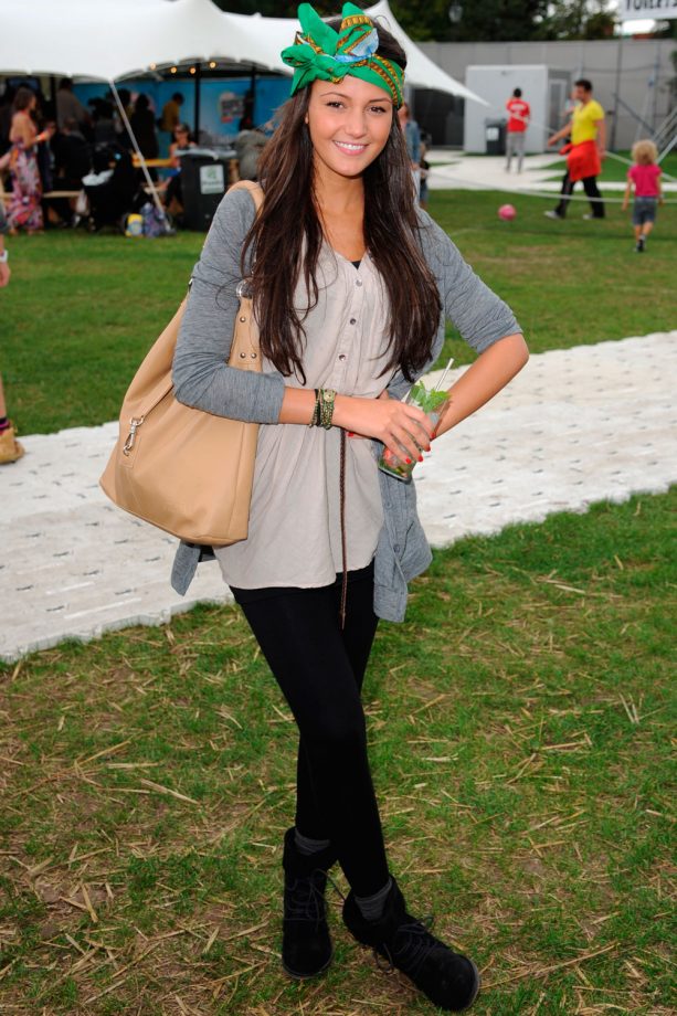 Michelle Keegan Opts For a Relaxed And Casual Look Out And ABout In London, 2011