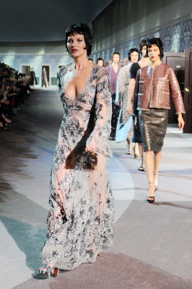 Kate Moss Wears A Crop Black Wig Leading The Finale For The Louis Vuitton AW Show, 2013
