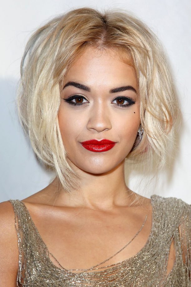 Rita Ora Wears A White Platinum Shade