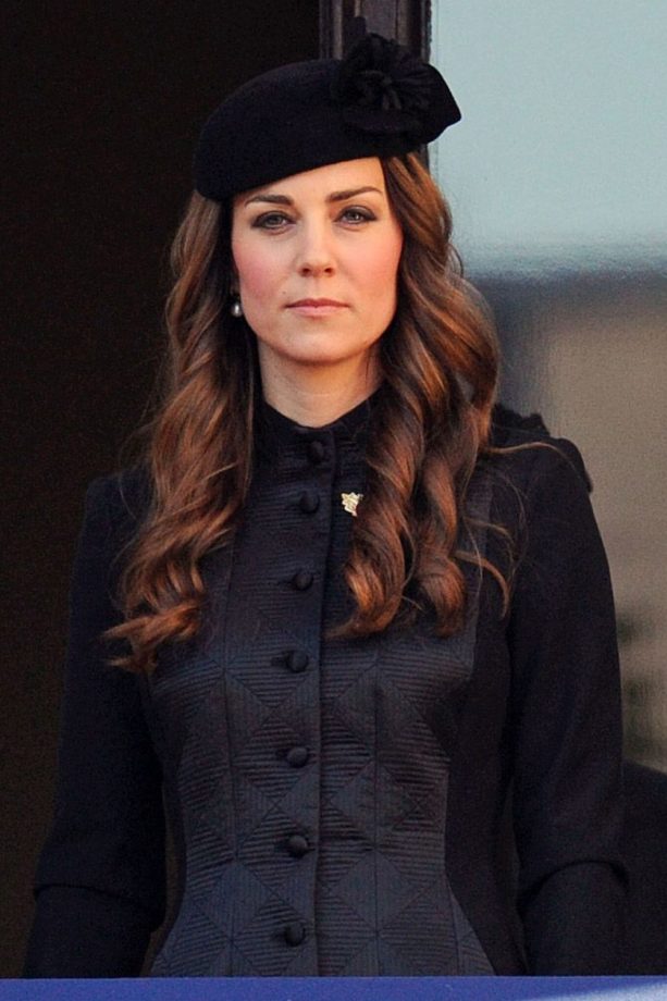 Kate Middleton Looks Beautiful In A French Navy Hat And Suit At The Remembrance Service, November 2013