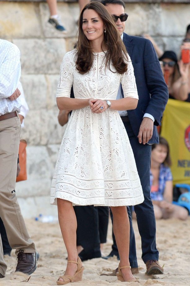 Kate Middleton Goes Beach Babe In A Cutwork Dress And Wedges At Manly Beach In Sydney, 2014