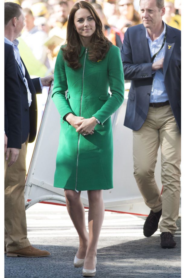Kate Middleton Wears A Green Coat Dress To Launch The Tour De France, 2014