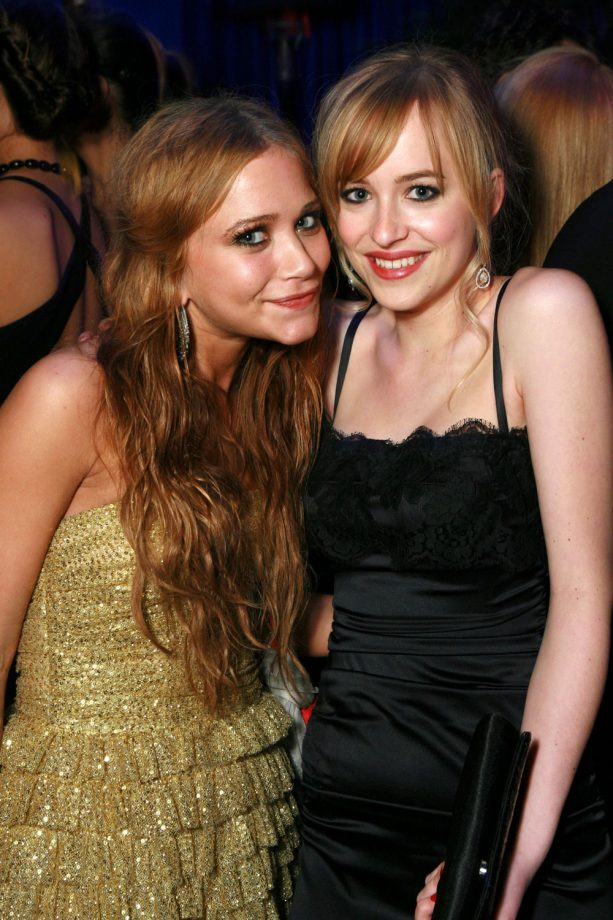 Dakota Johnson And Mary-Kate Olsen At The Golden Globe Awards, 2006