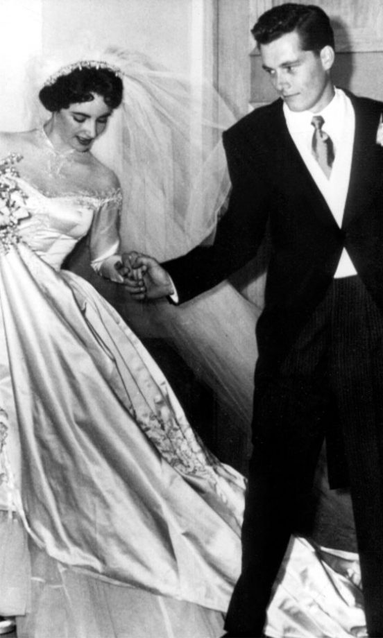 Eternally Gorgeous: Elizabeth Taylor With Her First Husband Nicky Hilton, June 1950