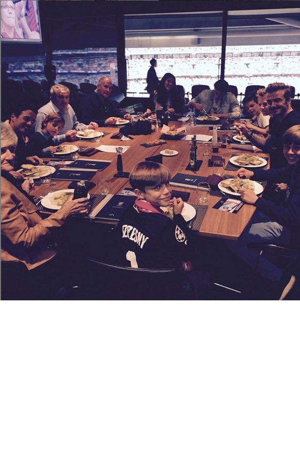 Beckham Family Lunch Of Pie And Mash Whilst Watching The Football, 2015