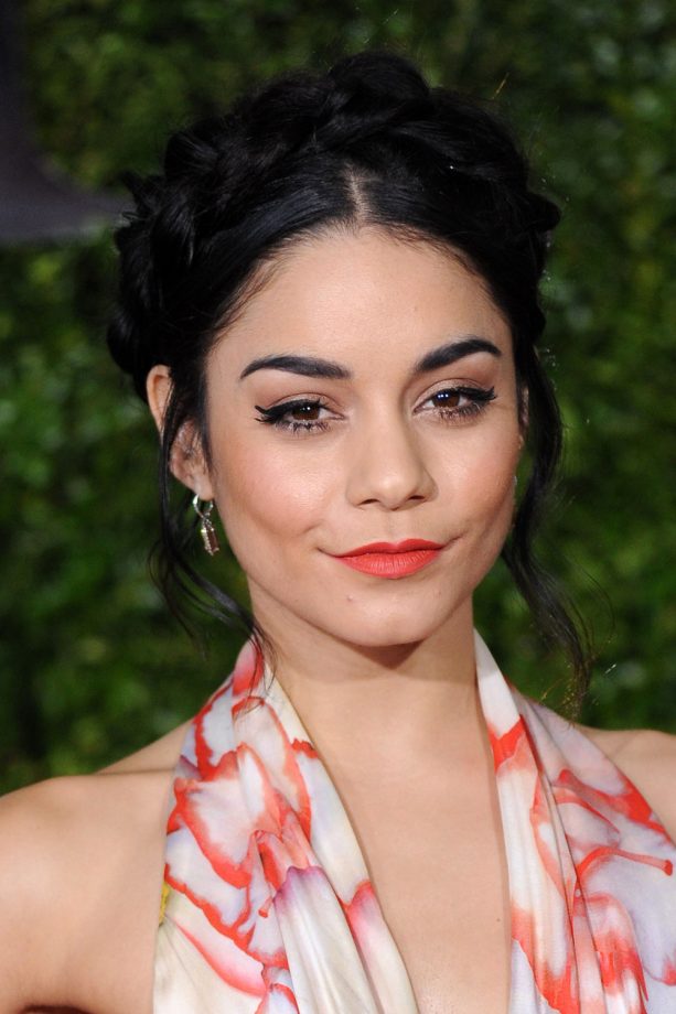 Vanessa Hudgens Works A Chunky Dutch Crown At The 69th Annual Tony Awards, 2015