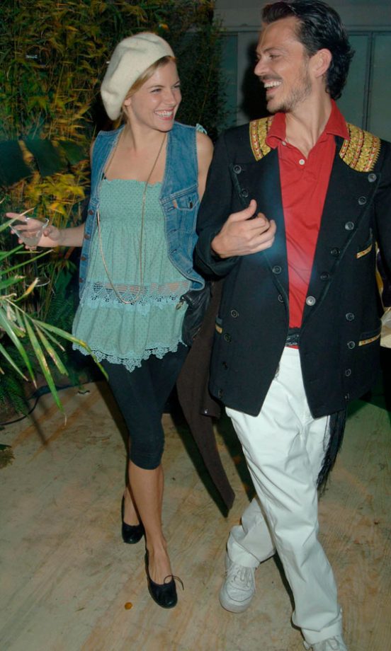 Sienna Miller With Matthew Williamson, 2005