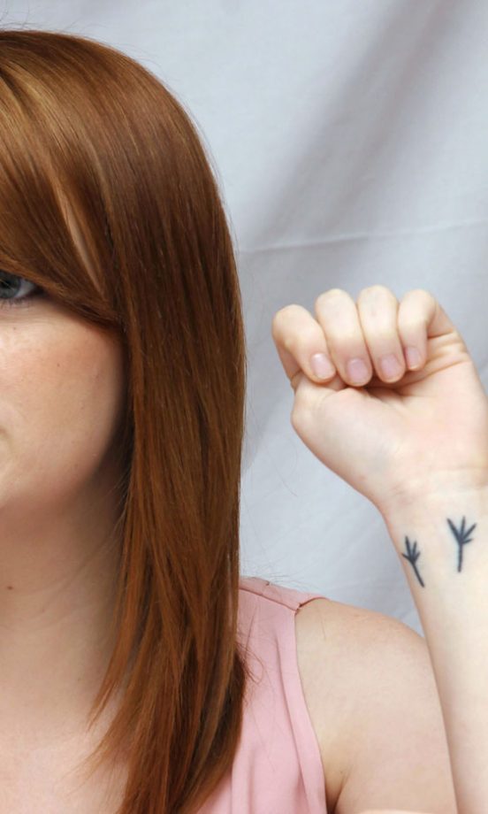 Emma Stone's Bird Feet Designed By Beatle Paul McCartney! 2011