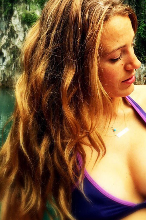 Blake Lively Jokes About Her Bikini Body, 2015