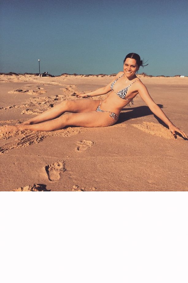 Jessie J Grins Widely As She Works Her Bikini Body On Holiday, 2015