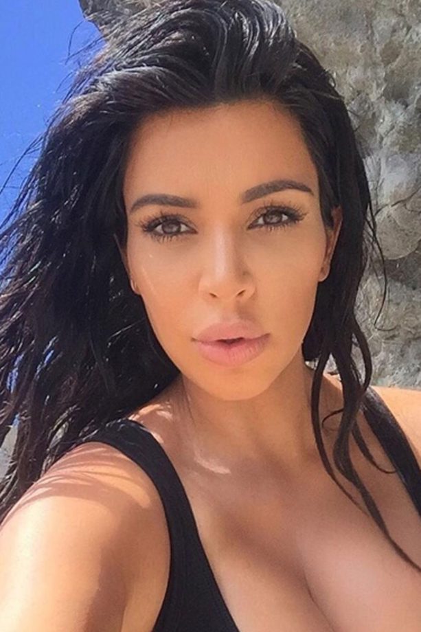 Kim Kardashian Shows Off Her 'Pregnancy Lips', 2015